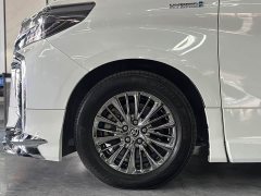 Toyota Alphard Hybrid 2.5L Premium Edition - photo 16
