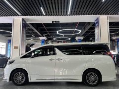 Toyota Alphard Hybrid 2.5L Premium Edition - photo 4