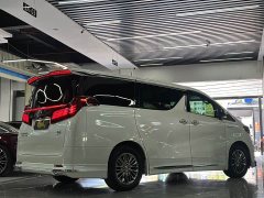 Toyota Alphard Hybrid 2.5L Premium Edition - photo 6