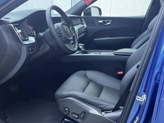 Volvo XC60 T5 AWD Smart Sport Edition - photo 4