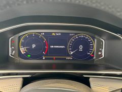 Volkswagen Tiguan L Outstanding Edition 300TSI Automatic FWD Dragon Ascendant Version - photo 4