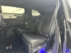 Toyota Sienna 2.5L Hybrid AWD Premium - photo 14