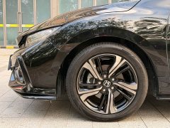 Honda Civic Hatchback 220 Turbo CVT Trendy Control - фото 18