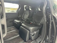 Toyota Sienna 2.5L Hybrid AWD Premium - photo 12