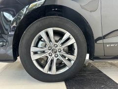 Toyota Sienna 2.5L Hybrid AWD Premium - photo 19
