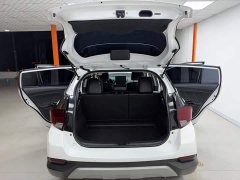 Toyota Yaris L Zhixuan X 1.5L CVT Luxury Plus - фото 12