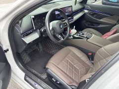 BMW 5 Series 530Li Luxury M Sport Package - фото 7
