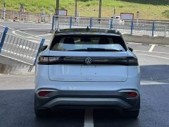 Volkswagen ID.4 X Pure Long Range - ფოტო 8