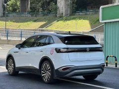 Volkswagen ID.4 X Pure Long Range - ფოტო 9