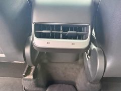 Tesla Model Y Long Range All-Wheel Drive - ფოტო 15