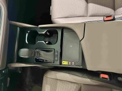 Lexus ES 200 Premium Edition - ფოტო 11