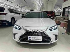 Lexus ES 200 Premium Edition - ფოტო 2