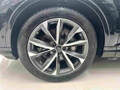 Audi Q7 55 TFSI quattro S line Sport - фото 4
