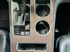 Toyota Gravia 2.5L Hybrid Luxury - photo 12