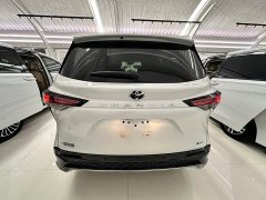 Toyota Gravia 2.5L Hybrid Luxury - photo 3