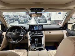 Toyota Land Cruiser (Imported) 3.5T Middle East Edition - фото 19