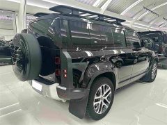 Land Rover Defender Facelift 110 3.0T P400 Dark Edition - ფოტო 19