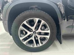 Land Rover Defender Facelift 110 3.0T P400 Dark Edition - ფოტო 3