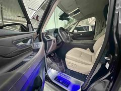 Toyota Alphard Hybrid 2.5L Premium Edition - photo 5
