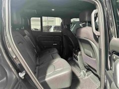 Land Rover Defender 110 3.0T P400 Dark Edition - photo 18