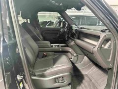 Land Rover Defender 110 3.0T P400 Dark Edition - photo 19