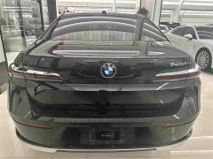BMW 7 Series 740Li Premier Luxury Package - фото 20