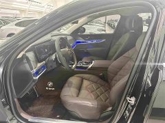 BMW 7 Series 740Li Premier Luxury Package - фото 6