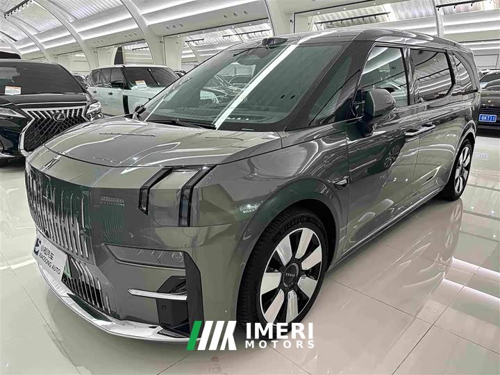 Zeekr 009 Seven-Seat Aisle Version 108kWh - автомобиль из Китая