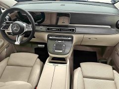 Mercedes-Benz V-Class V 300 L Long Wheelbase Luxury Edition - photo 14
