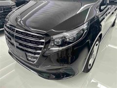 Mercedes-Benz V-Class V 300 L Long Wheelbase Luxury Edition - photo 3