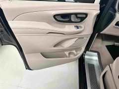 Mercedes-Benz V-Class V 300 L Long Wheelbase Luxury Edition - photo 5