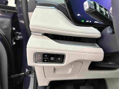 Buick GL8 New Energy Luxe Premium Edition - photo 8