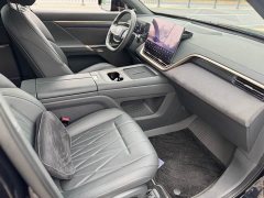 Dongfeng eπ 008 636 Ultra EV 5-Seat - ფოტო 14