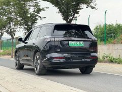 Dongfeng eπ 008 636 Ultra EV 5-Seat - ფოტო 5
