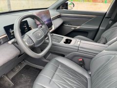 Dongfeng eπ 008 636 Ultra EV 5-Seat - ფოტო 9