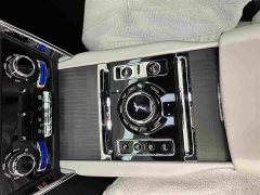Rolls-Royce Cullinan Five-Seater - ფოტო 13