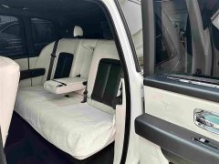 Rolls-Royce Cullinan Five-Seater - ფოტო 15