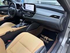 Lexus ES 300h Excellence Edition - ფოტო 14