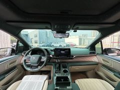 Toyota Gravia 2.5L Hybrid Comfort Edition - фото 9