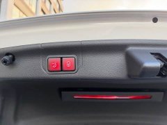 Mercedes-Benz C-Class Facelift C 260 L Sport Edition - photo 17