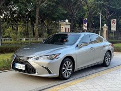 Lexus ES 200 Premium Edition - ფოტო 1