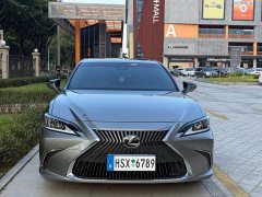 Lexus ES 200 Premium Edition - ფოტო 2