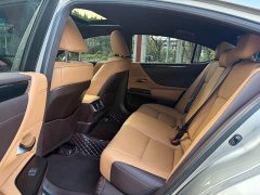 Lexus ES 200 Premium Edition - ფოტო 5