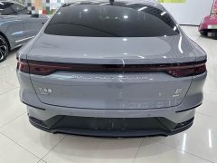 BYD Han DM-i 125KM Premium Edition - ფოტო 11