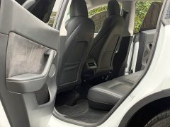 Tesla Model Y Long Range All-Wheel Drive - ფოტო 9
