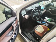 BMW X1 sDrive25Li Leading Edition - ფოტო 17