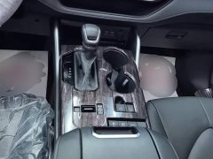 Toyota Highlander 2.5L Intelligent Hybrid AWD Premium 7-Seater - photo 15