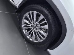 Toyota Highlander 2.5L Intelligent Hybrid AWD Premium 7-Seater - photo 6