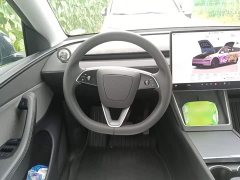 Tesla Model Y Rear-Wheel Drive - ფოტო 6
