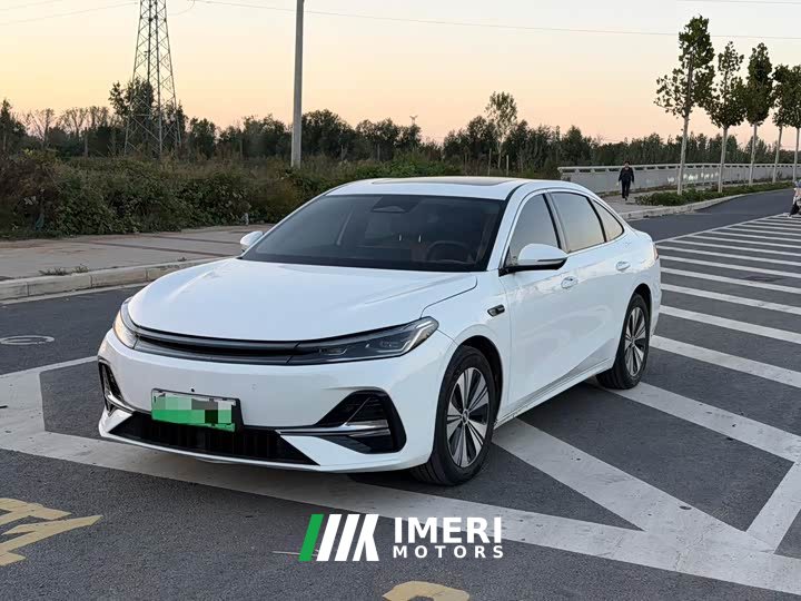 Geely Galaxy A7 EM-i 150km Explorer Edition - ავტომობილი ჩინეთიდან